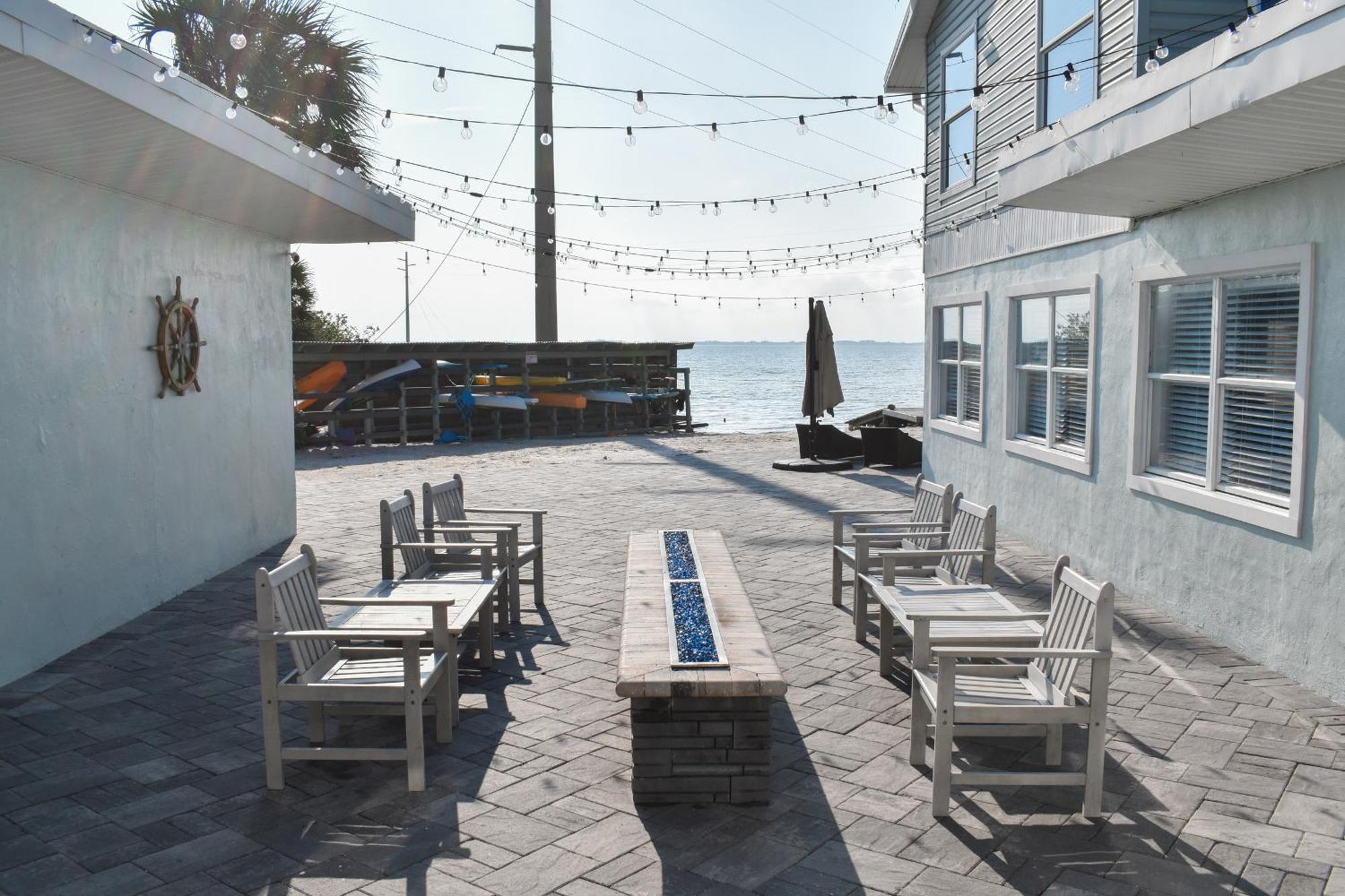 Banana River Resort Cocoa Beach Exterior photo