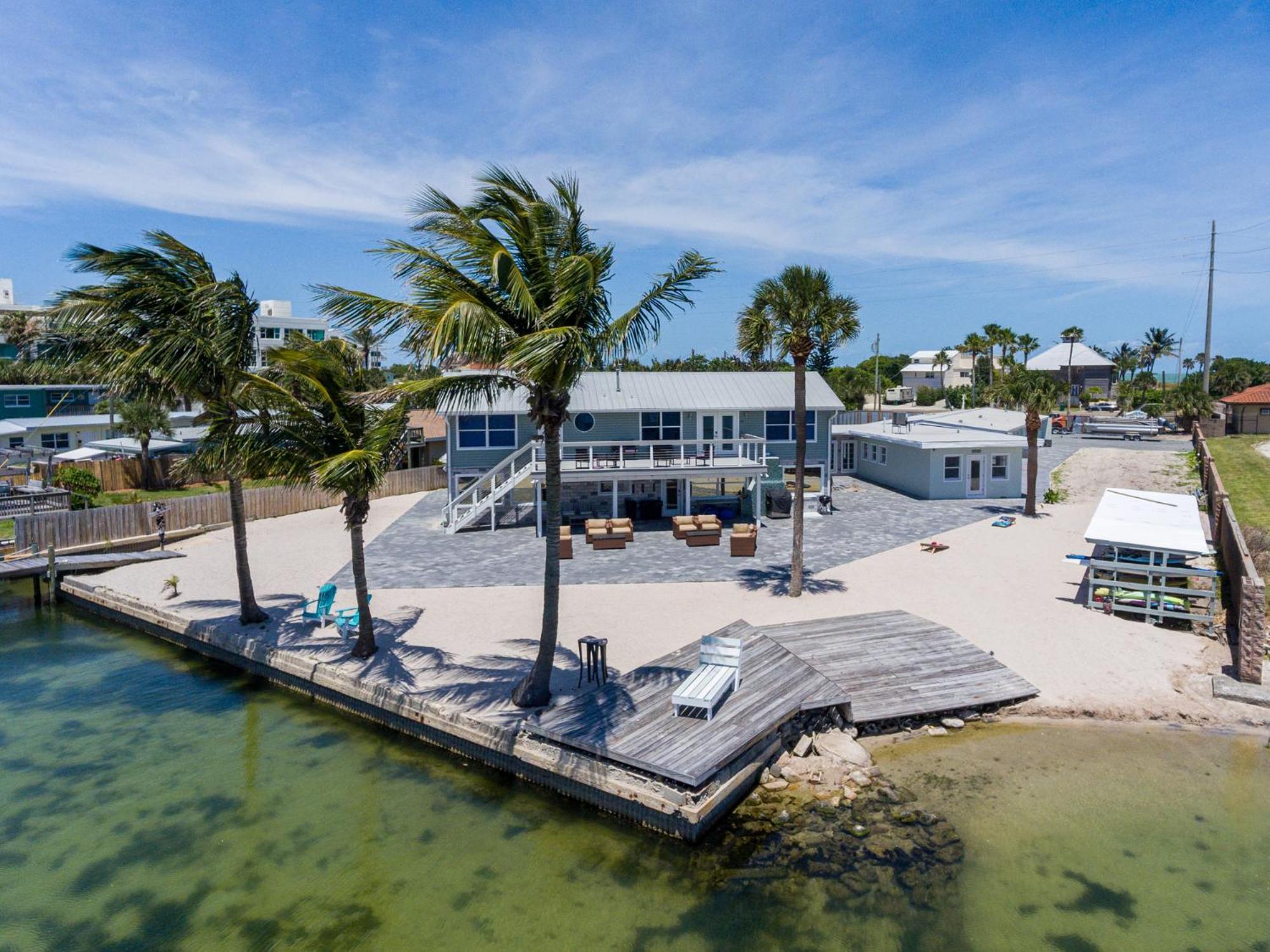 Banana River Resort Cocoa Beach Exterior photo